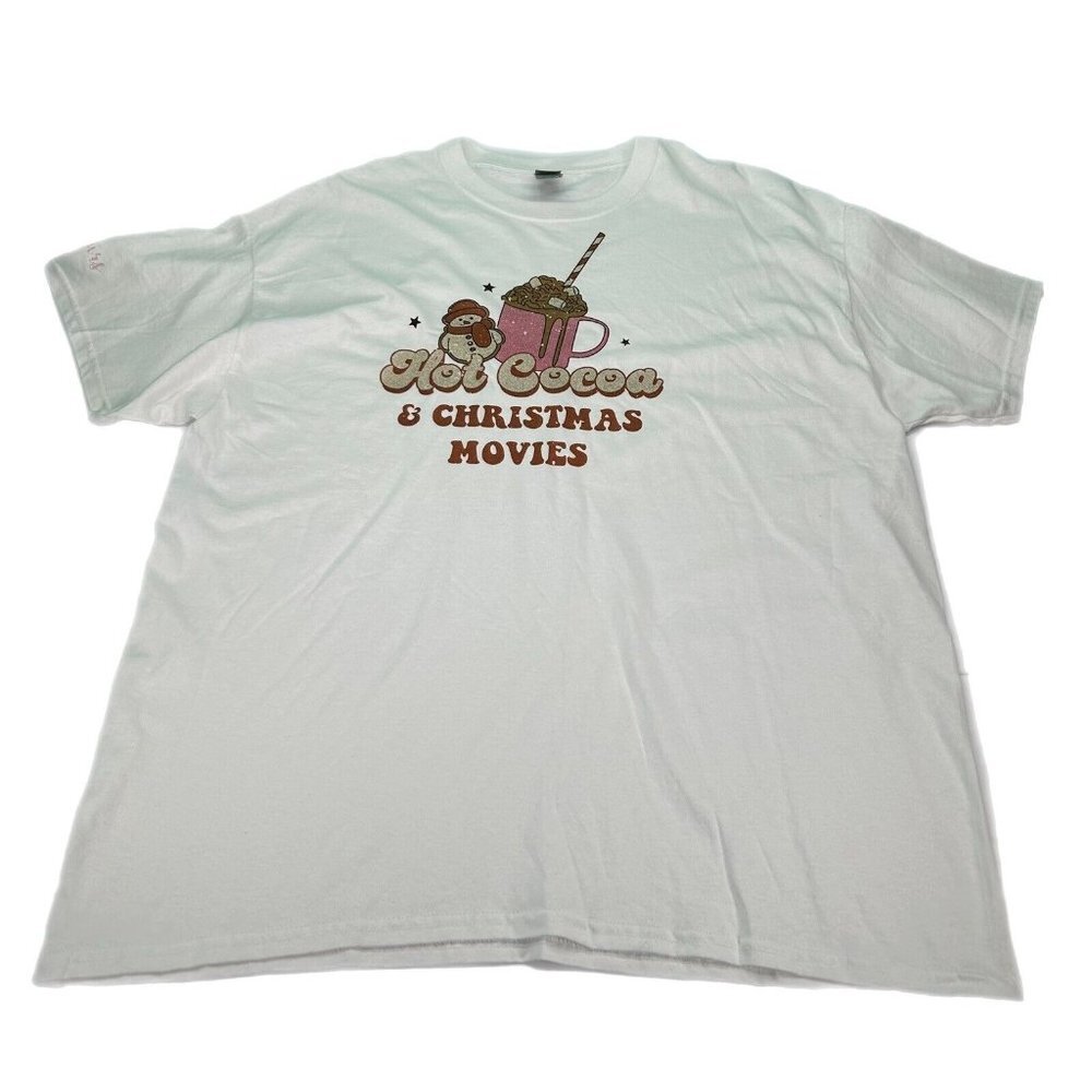Womens T-Shirt Size XL White Short Sleeve Christmas Movies Winter Cocoa